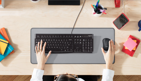 Teclado Cableado Usb QWERTY Logitech K120 Negro En Español - Imagen 4