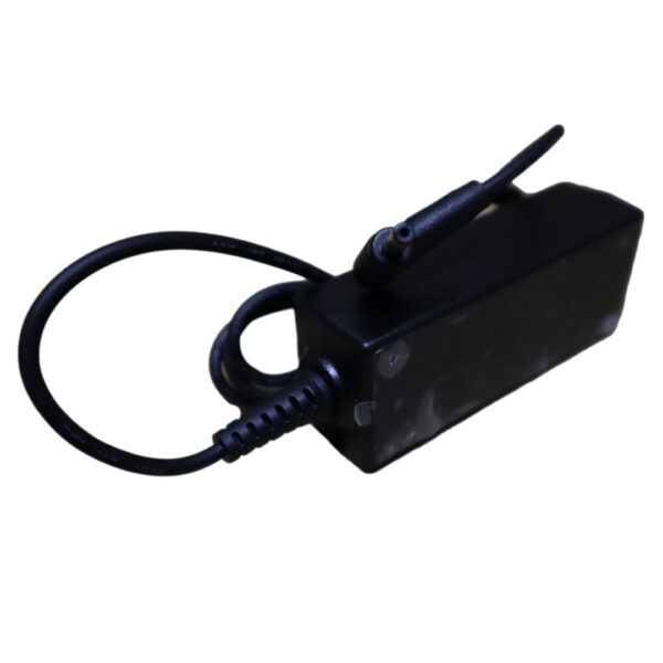 Cargador Notebook Asus 45w 19v 2.37a 4.0*1.35 Lidertek - Imagen 4