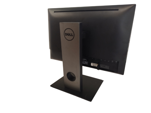 AIO I5-7500 - 8GB RAM - 128GB SSD - 19.5'' - DELL 3050
