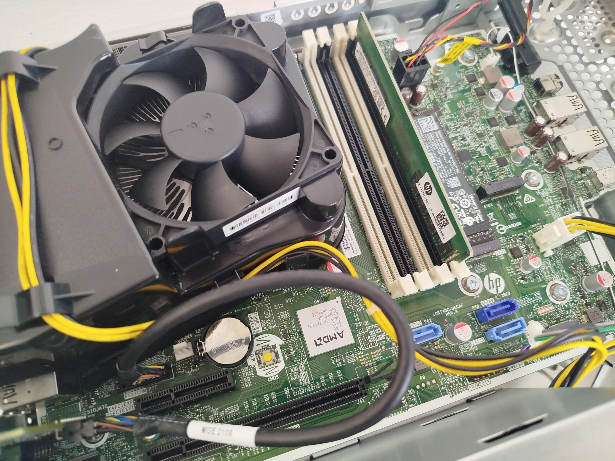 Torre Pc Gamer y Diseño HP Amd Ryzen 5 16gb Ssd 256gb Win11