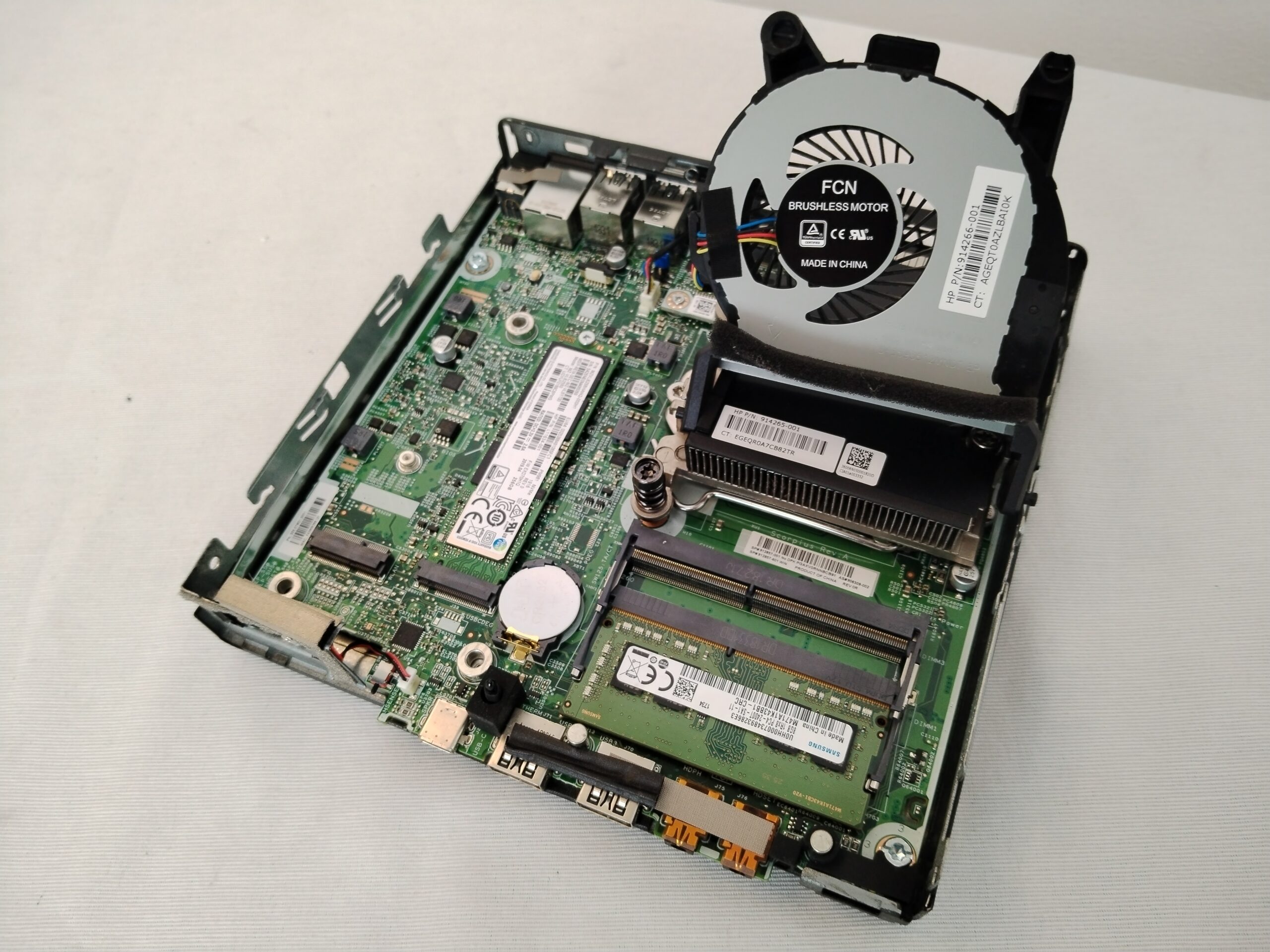 Mini Pc Escritorio Hp Core i5 16gb Ram Windows 11 Pro