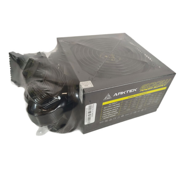 Fuente de Poder Arktek para Pc Gamer Atx 600w 80+ White