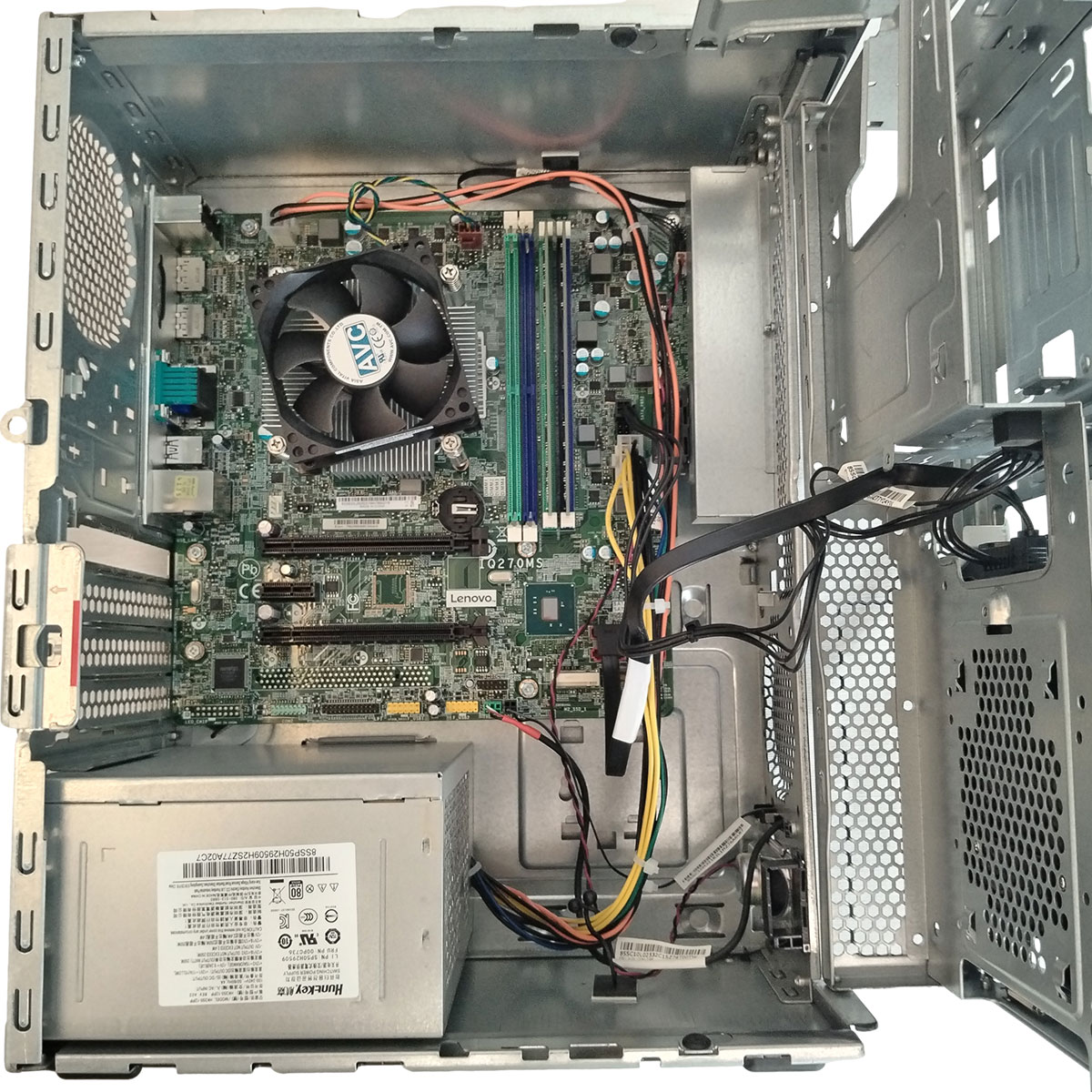 Pc Escritorio Lenovo Core I7-6ta 32gb Ram Ddr4 256gb Ssd