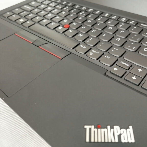 NOTEBOOK I5-8365U - 16GB / 256GB SSD - 14" - LENOVO T490